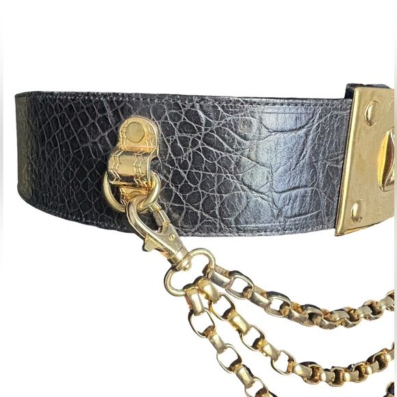 Vintage Bebe gold and black chain leather belt size small display picture 1